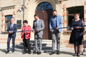 Buvusi Alytaus sinagoga atvėrė duris kaip meno, kūrybos, atminties ir bendrystės erdvė