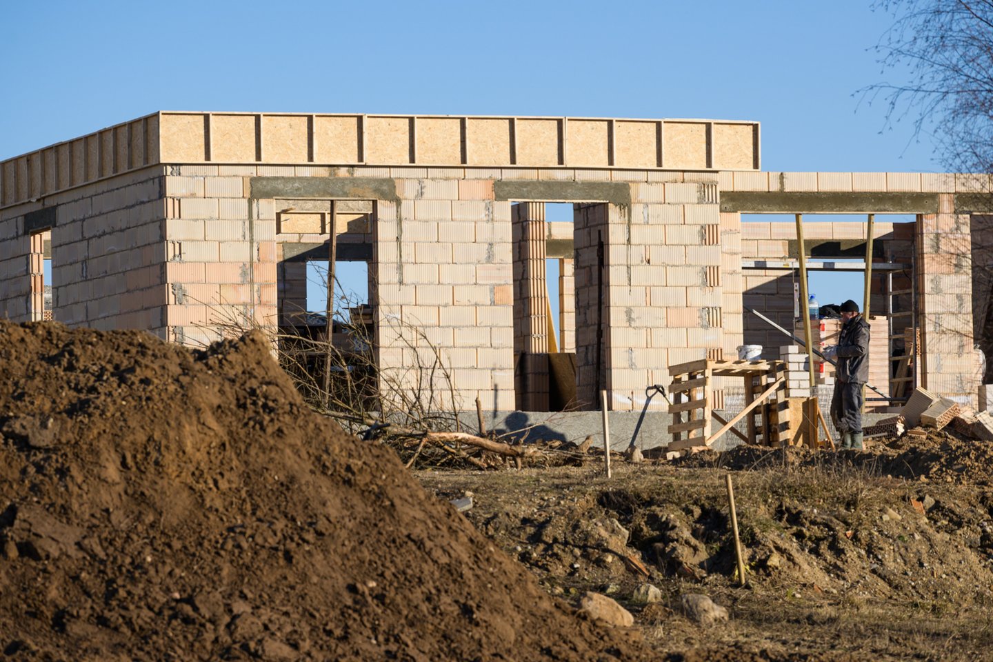 Sklypo pirkimas ir namo statyba – ypač aktuali tema dažnam lietuviui.<br>V.Skaraičio nuotr.