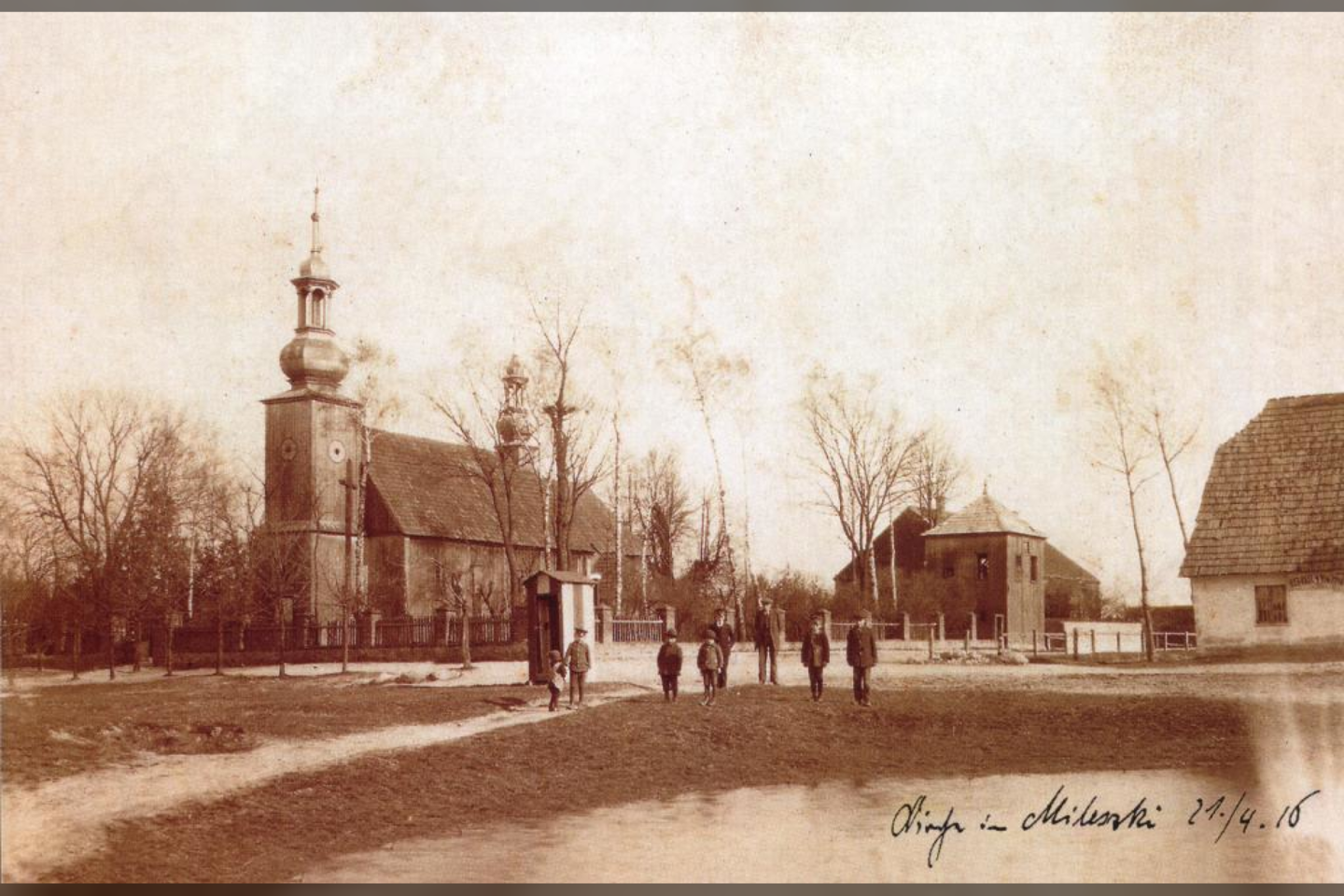  1543 m. pastatyta bažnyčia išstovėjo keturis su puse šimtmečio.<br>archidiecezja.lodz.pl nuotr.