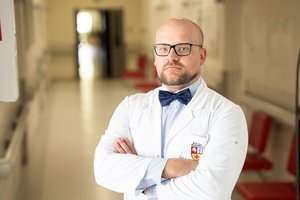 Gydytojas psichiatras paaiškino, kaip atpažinti depresiją: ateina lėtai ir nepastebimai