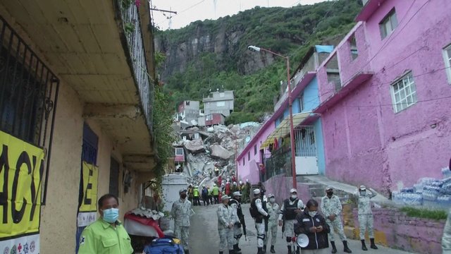 Meksikoje nuošliaužos pražudė mažiausiai vieną žmogų: dešimtis dingo be žinios