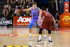 Puikiai žaidęs R. Jokubaitis padėjo „Barcelonai“ pasiekti triuškinančią pergalę Ispanijos Supertaurės pusfinalyje