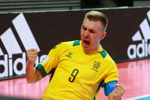 Įvartį pasaulio futsal čempionate pelnęs J. Zagurskas: „Kai po mačo pasižiūri į švieslentę, supranti, kad jis nieko vertas“