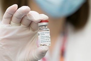 Čekija utilizuos 45 tūkst. nepanaudotų „AstraZeneca“ vakcinos dozių