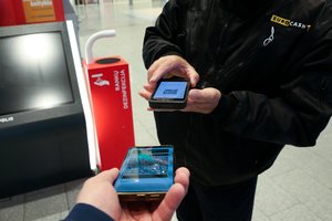 Utenoje galimybių pasus tikrinantį apsaugininką užpuolė 22-ejų vyras: įsižeidė paprašius dokumento