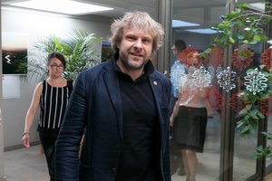 Smurtu prieš moterį apkaltinto B. Vanago byla: liudininkai apklausti, svarbus sprendimas – netrukus