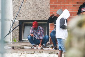 L. Kasčiūnas: teks rinktis – laikyti migrantus uždarytus neribotą laiką ar suteikti jiems kitą statusą