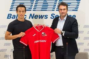 Perkūnas iš giedro dangaus: „Sūduvą“ papildė pasaulinio garso futbolo žvaigždė