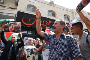 Apie 1,4 tūkst. Izraelyje kalinčių palestiniečių ruošiasi pradėti bado streiką