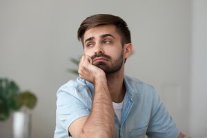 5 vyrai pagal Zodiako ženklą, kurie vedę tampa nepakenčiami