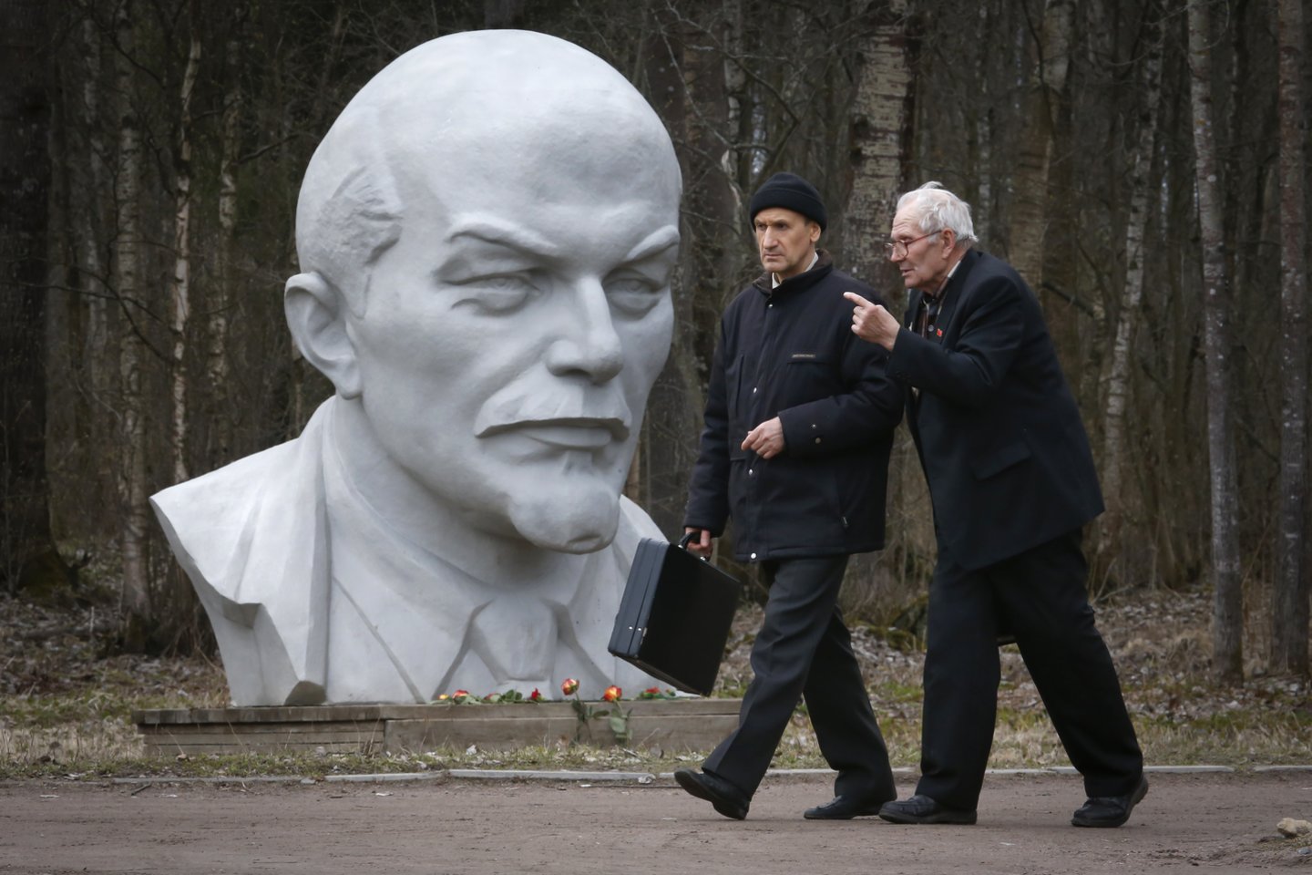 Uljanovsko V.Lenino muziejuose lankytojų netrūksta, bet revoliucinės dvasios nesijaučia.<br>AP/Scanpix nuotr.