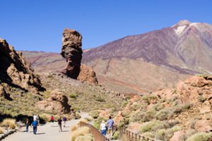 Dėl padidėjusio Kanarų salų ugnikalnio aktyvumo pakeltas pavojaus lygis