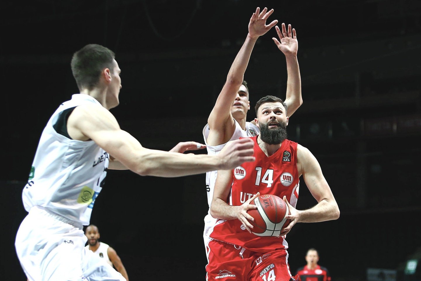 Daugiausia po Lietuvos ekipas klajojantis krepšininkas yra V.Čepukaitis.<br>G.Šiupario nuotr.