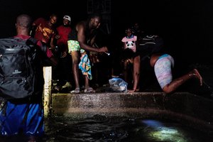 Teksasą užplūdo per 10 tūkst. migrantų, daugelis jų – haitiečiai