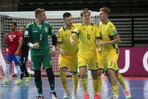 Stebuklo pasaulio čempionate sukurti nepavyko: Lietuvos futsal rinktinė sudegė žūtbūtinėje kovoje ir traukiasi