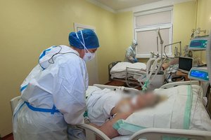 Per parą Lietuvoje – 745 nauji koronaviruso atvejai, užkratas gyvybę atėmė 15-kai žmonių