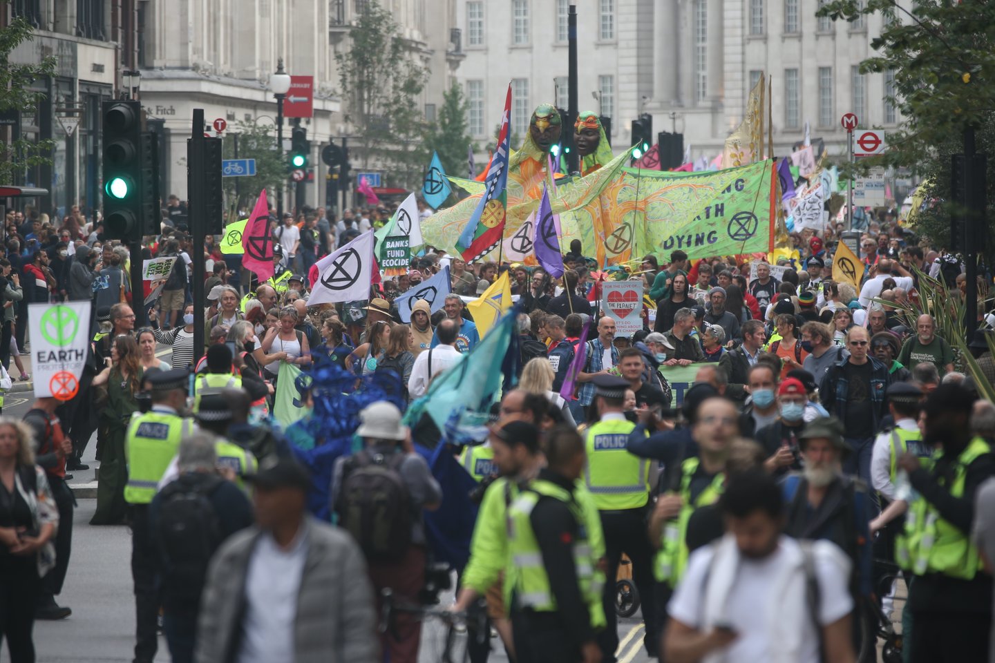 Klimato kaitos aktyvistų protestas Londone. <br>ZP/Scanpix nuotr. 
