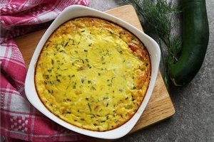 Nesudėtingai paruošiamas ir labai puikus cukinijų apkepas