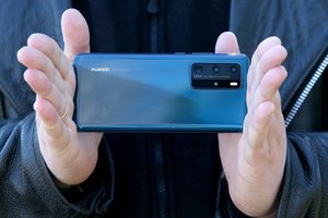 Kinijos 5G išmaniųjų telefonų įsigijusios virš 200 valstybės institucijų