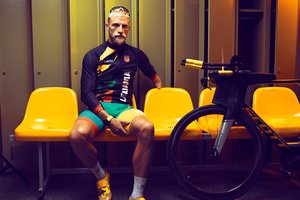 Galimybių ribas išbandęs triatloninkas Ernestas Česonis varžybų pabaigoje tramdė ašaras