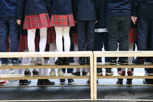 Trumpėja izoliacijos trukmė, ugdymo įstaigoms – specialus izoliacijos algoritmas