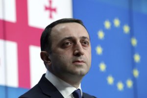 Briuselis reikalauja Tbilisio pasiaiškinti dėl galimo užsienio diplomatų sekimo