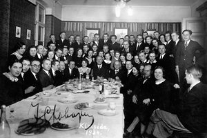 Dautartų giminės kūrėjai Klaipėdai dovanojo dvi „Traviatas“, kurias skiria šeši dešimtmečiai