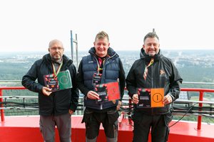 Iš televizijos bokšto – neeilinis reginys: virš Vingio parko estrados vidurdienį nušvito fejerverkai