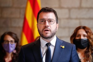 Katalonijos lyderis reikalauja „nedelsiant paleisti“ C. Puigdemont'ą
