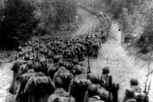 Tapatybės kryžkelėje: kaip žmogaus gyvenimą pakeitė Klaipėdos krašto prijungimas prie Lietuvos