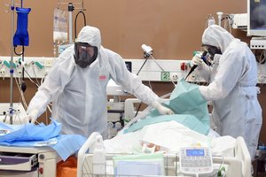 Sergamumo koronavirusu rodiklis Latvijoje viršijo 400 atvejų 100 tūkst. gyventojų