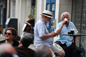 Airijoje nutrauktas atvykstantiesiems privalomas karantinas viešbučiuose