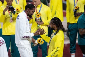 Tokijo žaidynių čempionu tapęs K. Durantas žada įteikti atsiprašymo dovaną Australijos rinktinei