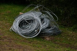 VRM: Lietuvos ir Baltarusijos pasienyje nutiesta beveik 40 km koncertinos