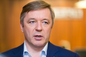 Po žinios apie šimtus pabėgusių migrantų – R. Karbauskio raginimas: A. Bilotaitė turi kuo skubiau trauktis