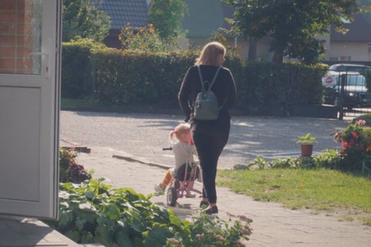 Didėja valstybės parama privalomam vaikų iš socialiai jautrių šeimų ugdymui