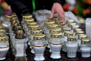 Pardavėjai pastebi naują tendenciją: lietuviai Vėlinėms ruošiasi iš anksto, ieško tam tikrų žvakių