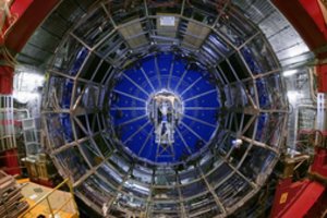 Režisierius Peteris Mettleris: „Tėvai vertė skambinti pianinu, išmokau grodamas įsivaizduoti“