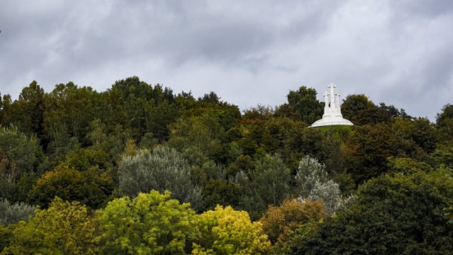 Sinoptikai: savaitės pabaigoje įsivyraus debesuoti su pragiedruliais ir be lietaus orai