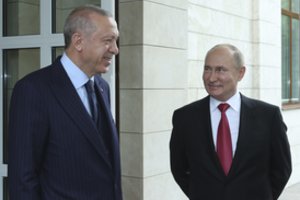 R. T. Erdoganas ir V. Putinas aptarė glaudesnį bendradarbiavimą gynybos pramonės srityje