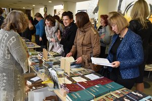 Klaipėdoje prasideda knygų mugė – rengėjai ragina žvelgti giliau, kilti aukščiau