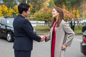 Danijos kronprincesė Mary susitiko su LTOK prezidente D. Gudzinevičiūte ir aplankė Lietuvos mažųjų žaidynių dalyvius