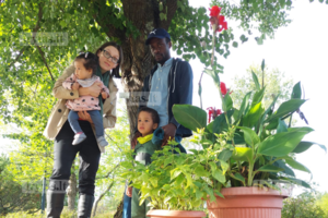 Už nigeriečio ištekėjusi Suomijoje gyvenanti lietuvė: vyras labiau už mane mėgsta marginti margučius