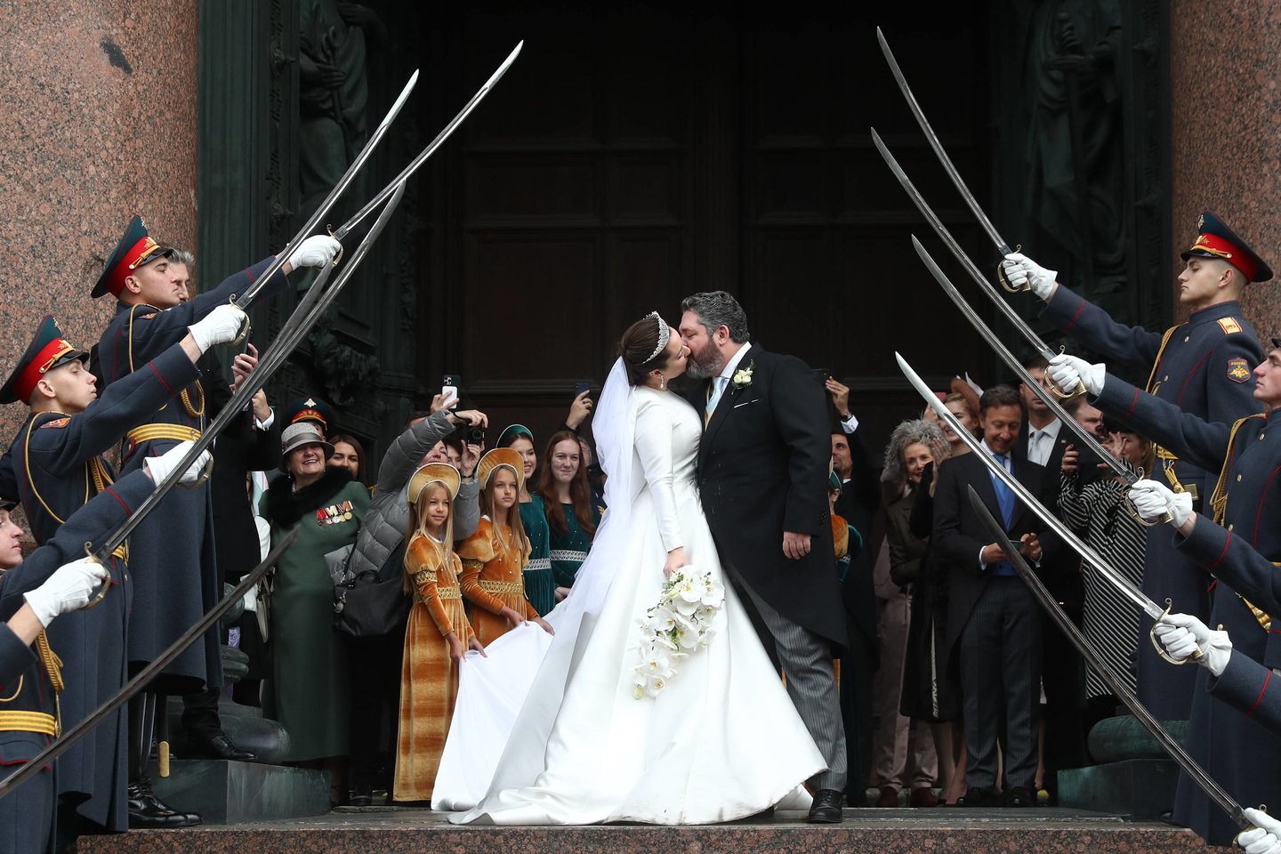 Didysis kunigaikštis Georgijus Michailovičius Romanovas ir Rebecca Virginia Bettarini.<br>Anatoliy Medved/SIPA/Scanpix nuotr.