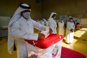 Katare vyksta pirmieji parlamento rinkimai