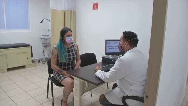 Meksikoje atidaroma pirmoji šalyje medicinos klinika translyčiams asmenims: išsikėlė kelis tikslus