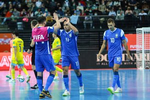 Pasaulio salės futbolo čempionato bronzą po dramatiškos kovos iškovojo Brazilija