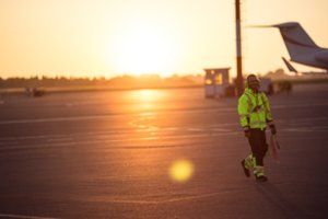 Tenka pasirūpinti ne tik pandemijos sukrėstais klientais, bet ir pačiais darbuotojais: prireikia streso valdymo mokymų