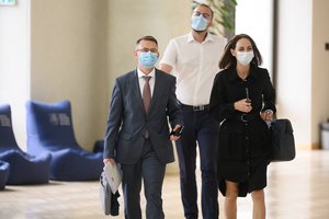 Traukiasi A. Dulkio patarėja – prisiėmė atsakomybę už kilusį skandalą