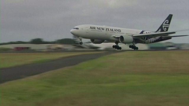 Naujosios Zelandijos oro linijų bendrovė pareiškė: lėktuvu galės skristi tik pilnai vakcinuoti